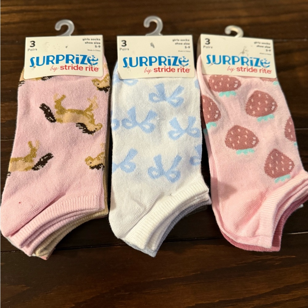 Surprize by Stride Rite Girls' Socks 3 - 3 Pair Packs